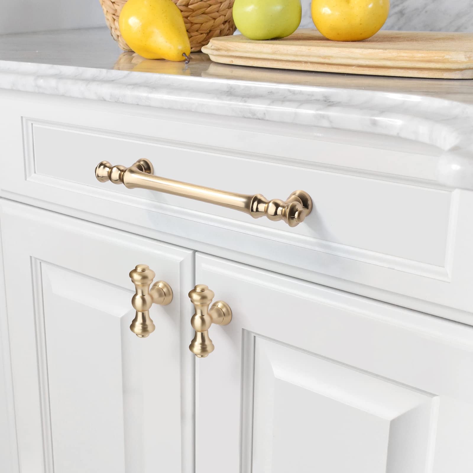 cabinet and drawer pulls