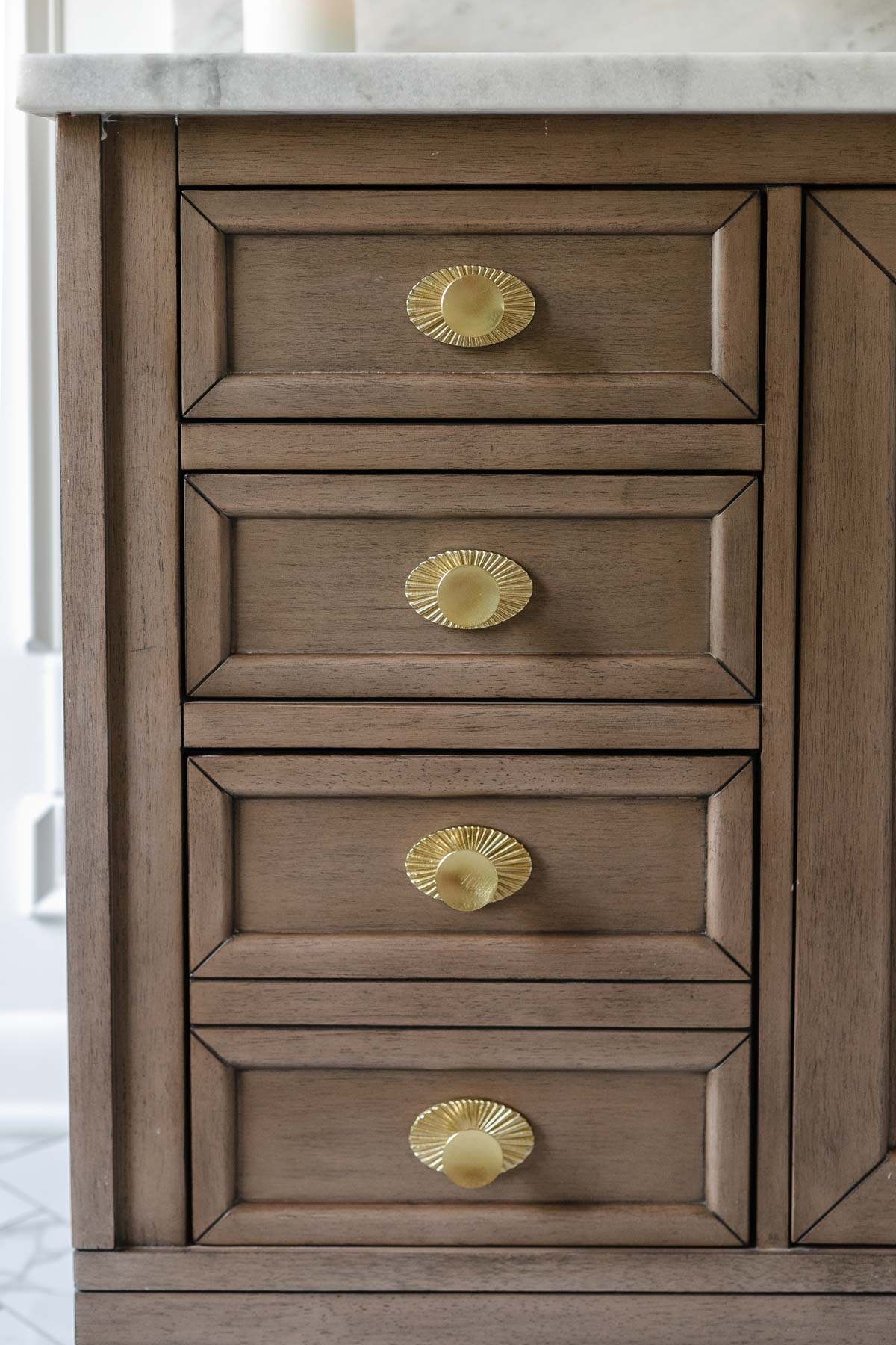 Best Places To Buy Furniture Hardware And Cabinet Pulls
