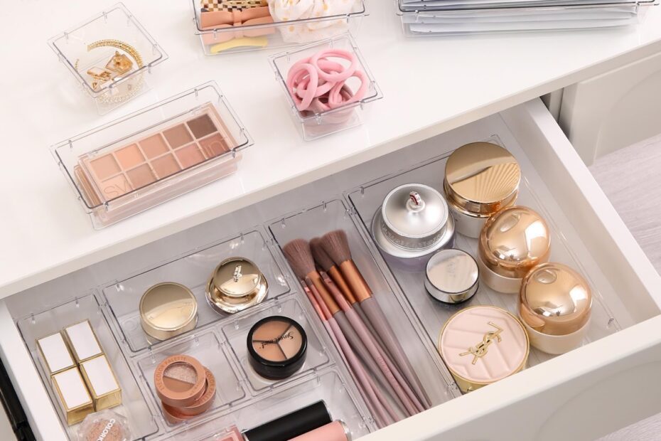 Clear Plastic Drawer Organizer Set 25 Pcs Desk Makeup Drawer Organizers Trays Divider Versatile Storage Box Bins For Dresser Vanity Jewelry Bathroom Office Supplies Kitchen Utensils Tool Gadgets Amazon au Beauty