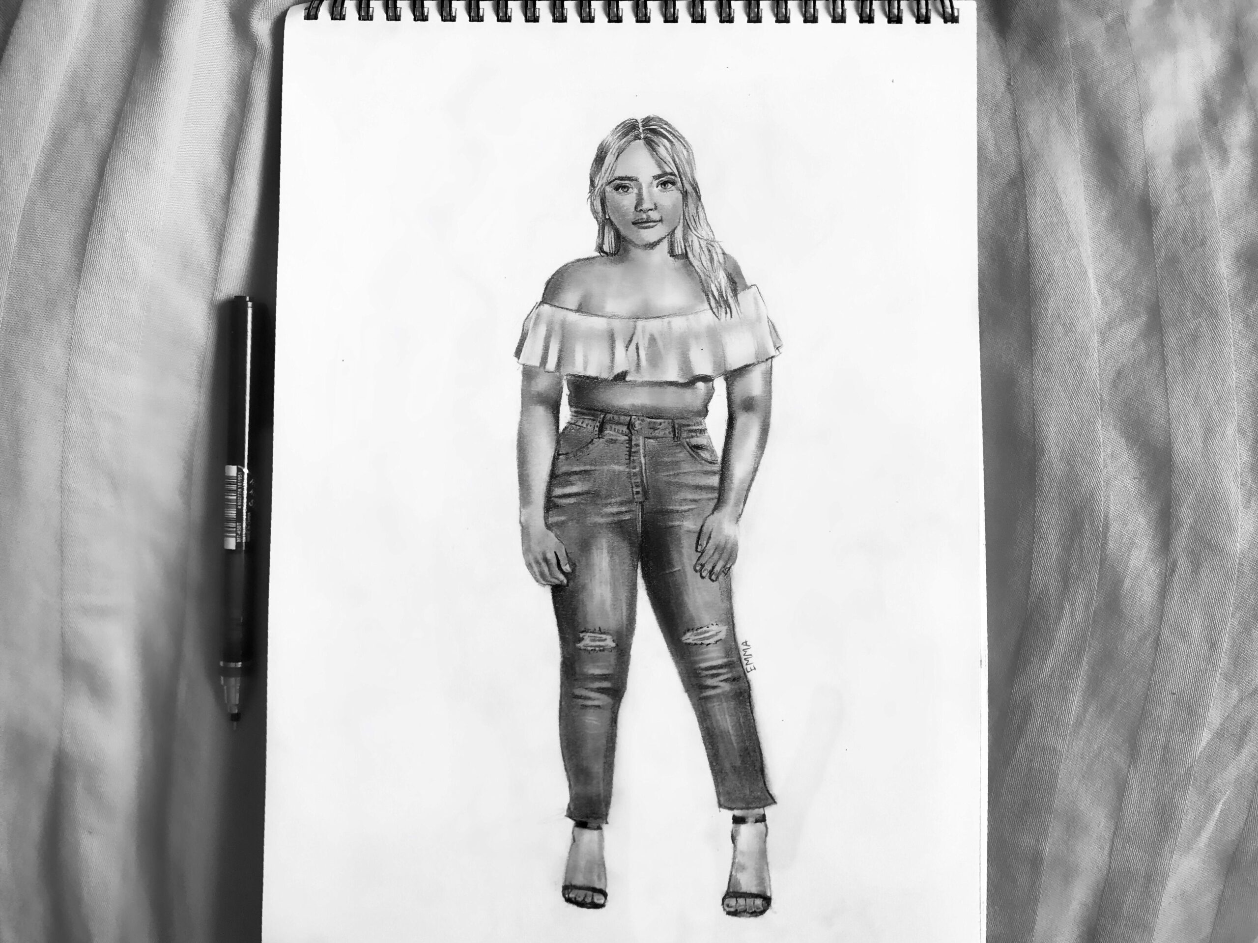 Draw Realistic Full Body Portraits