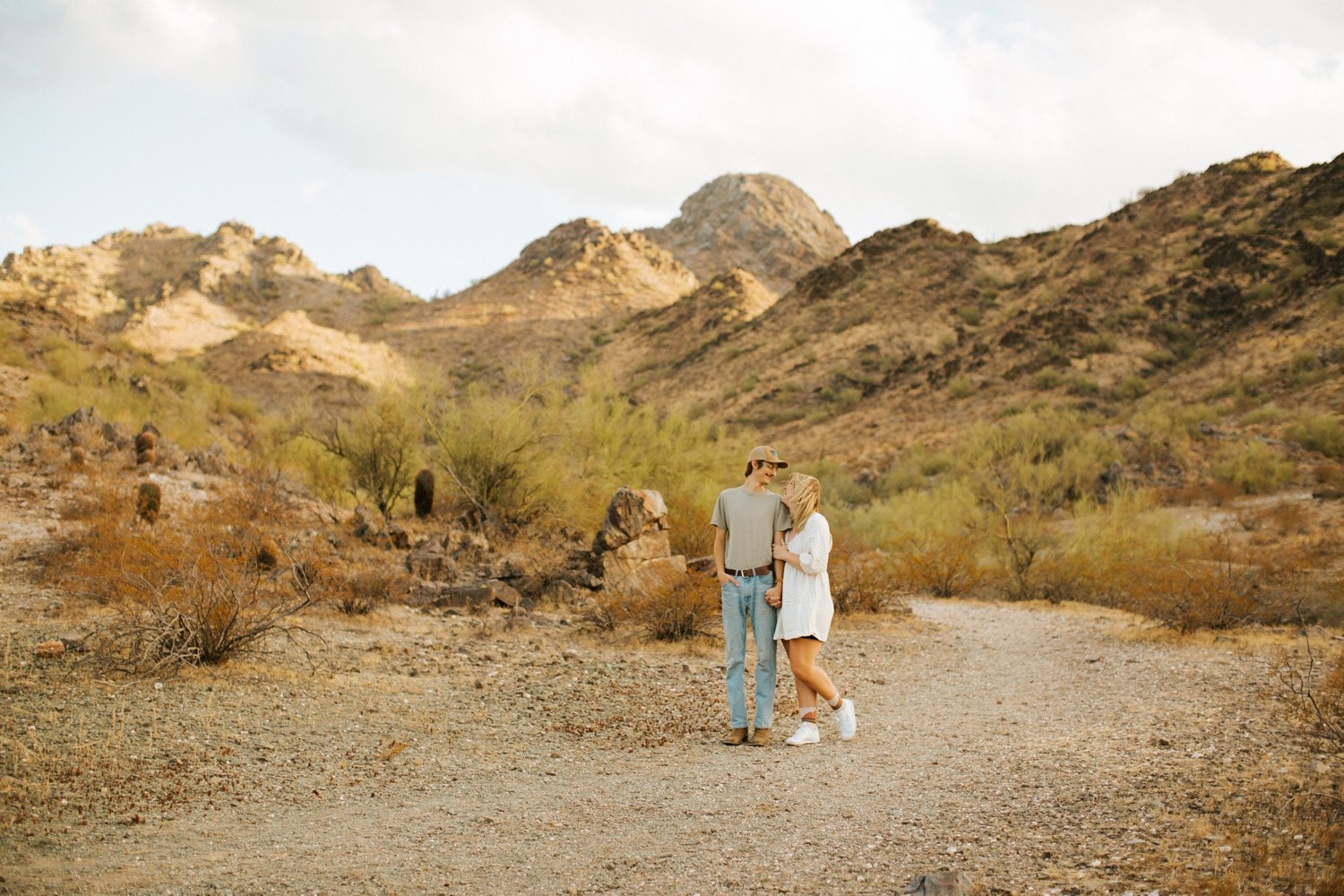 Dreamy Draw Engagement Photos In Phoenix