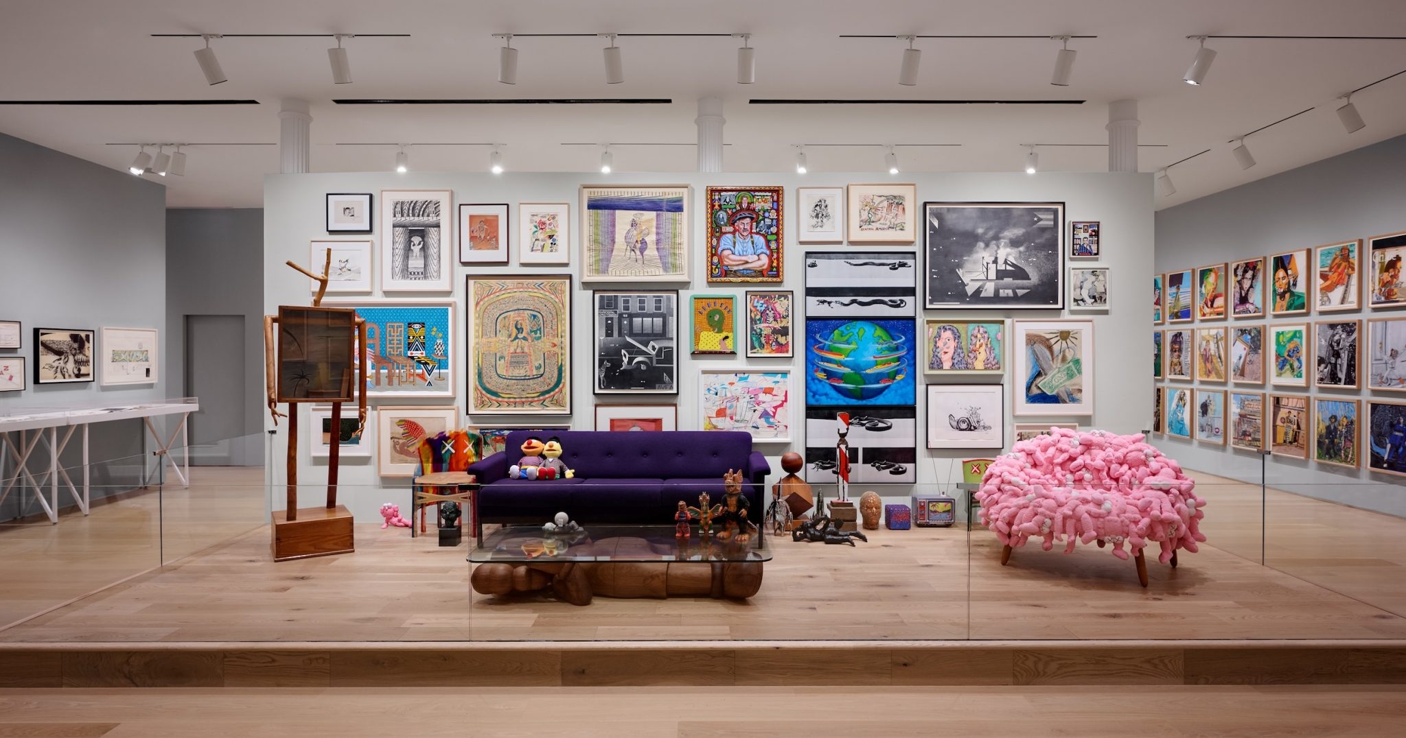 KAWS And The Pitfalls Of The Celebrity Exhibition ArtReview