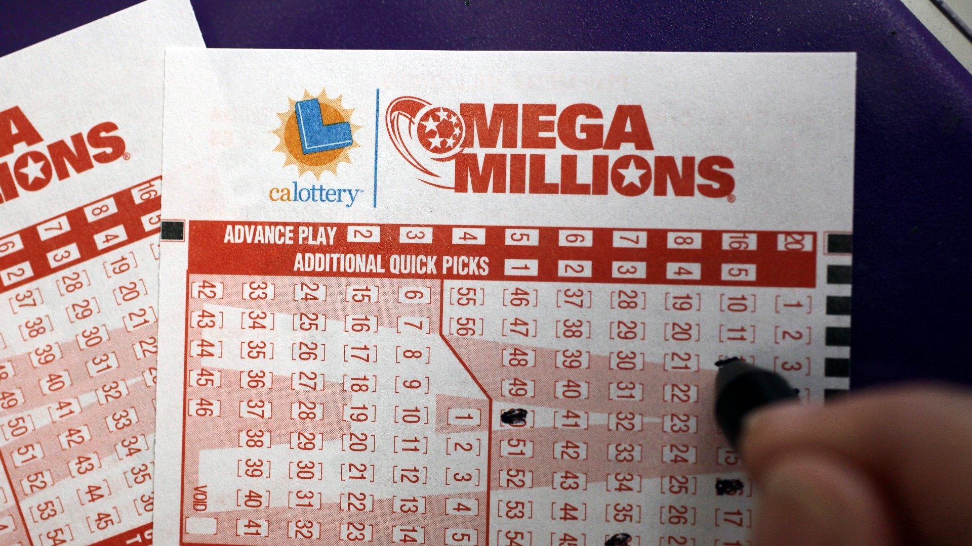 mega millions drawing time